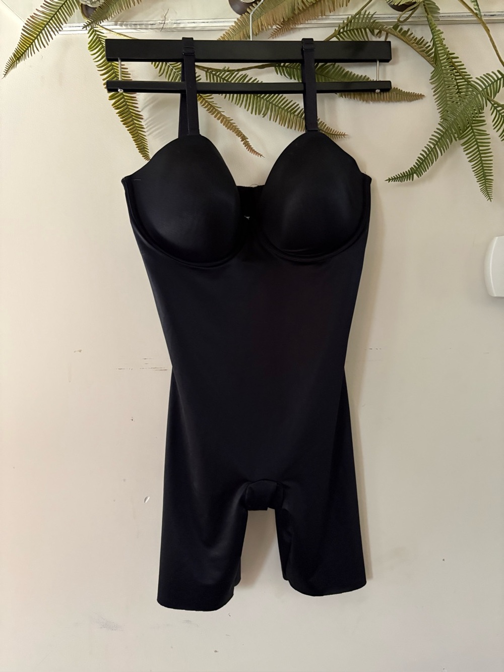 Spend Assets shapewear built in bra XL